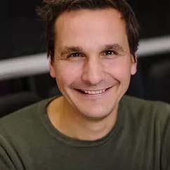Dr Christopher Kaiser-Bunbury