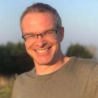 Dr Lars Boehme