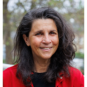 Dr Susi Arnott