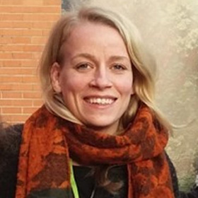 Dr Elisabeth Larsen