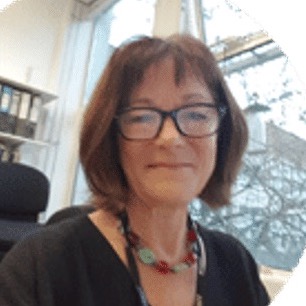 Prof Carole Llewellyn FRSC