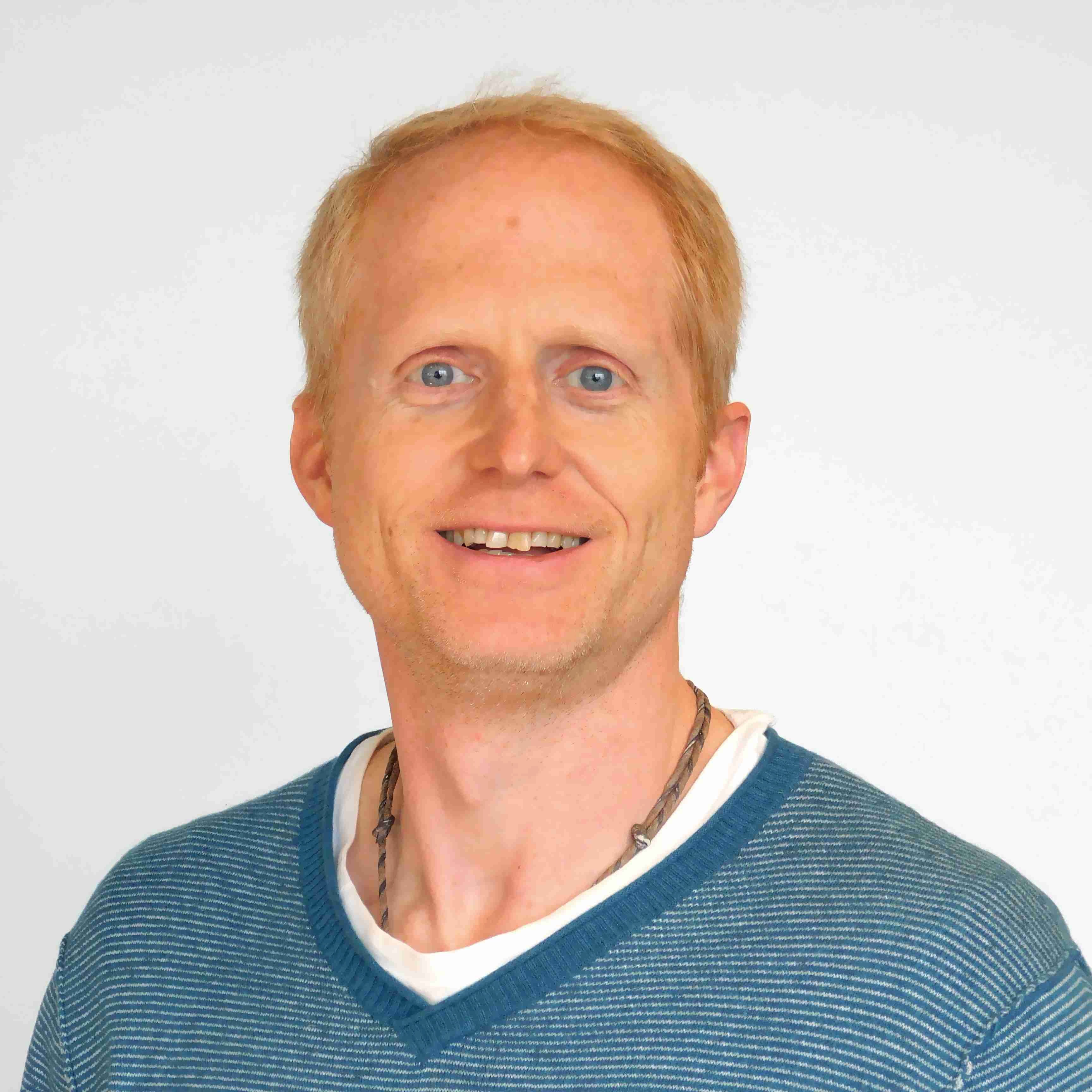 Dr Christoph Meyer