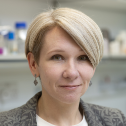 Dr Anna Albecka-Moreau
