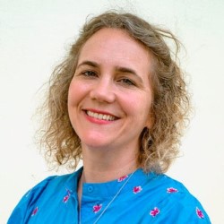 Dr Eleanor Chiari