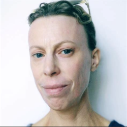 Dr Rosalie Callway