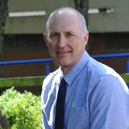 Dr Johann te Water Naude