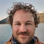 Dr Jolyon Troscianko
