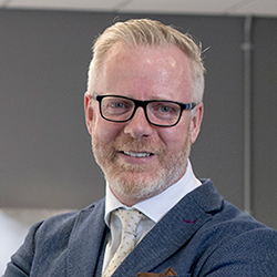 Prof James Mcinerney