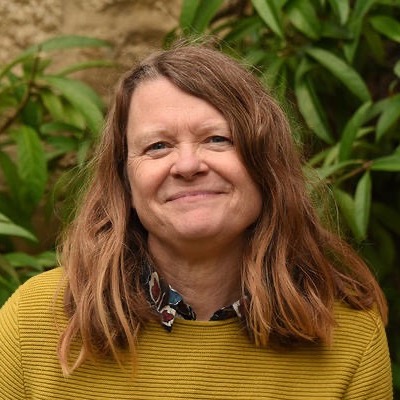 Prof Lindsay Turnbull
