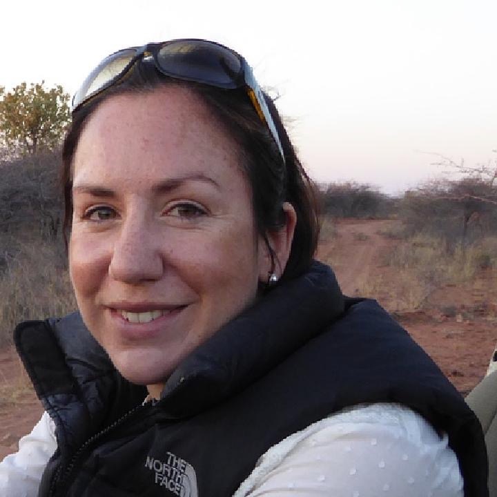 Dr Lucy Turner