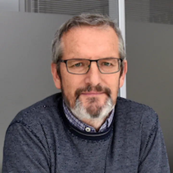 Prof Matthew Baylis