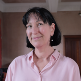 Prof Mia Gray