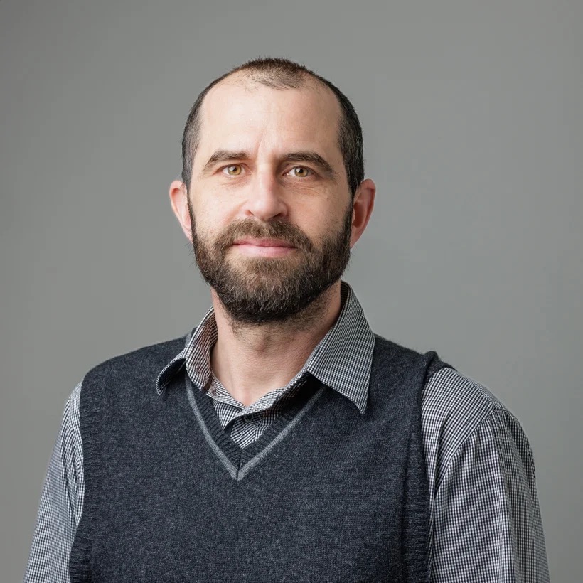 Dr Mark Tebboth