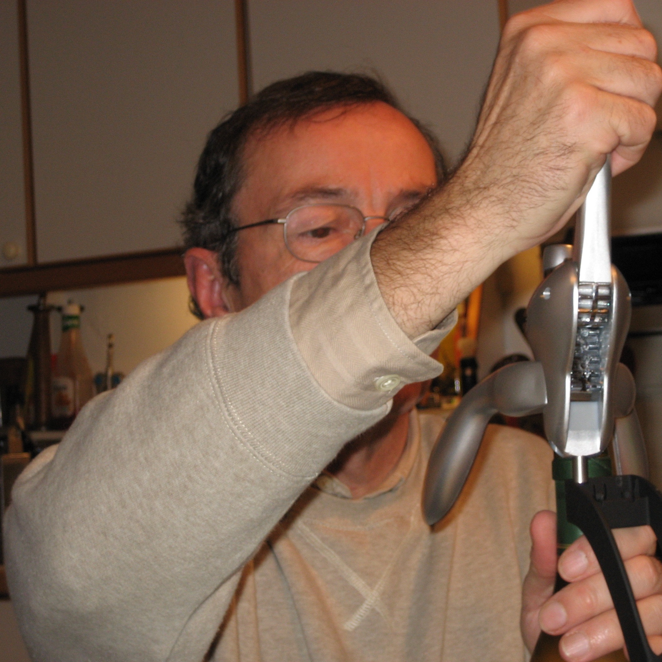 Prof Peter Thompson