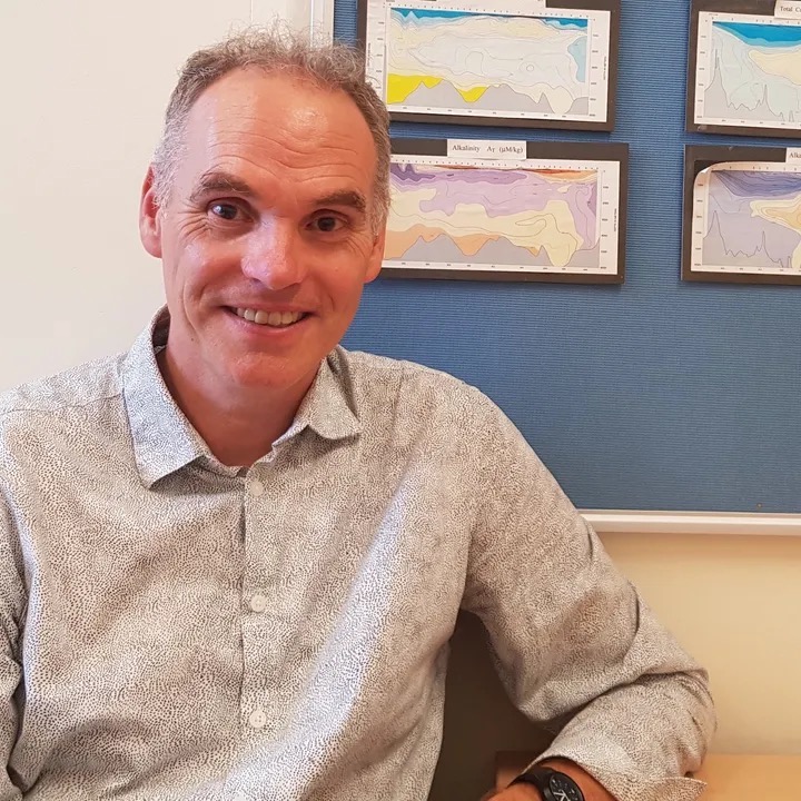 Prof Richard G Williams