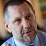 Prof Steve Evans