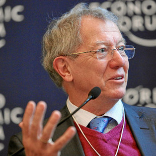 Prof Sir David King FRS