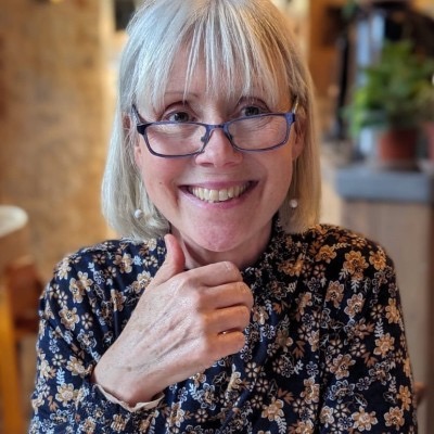 Dr Trudi Macagnino