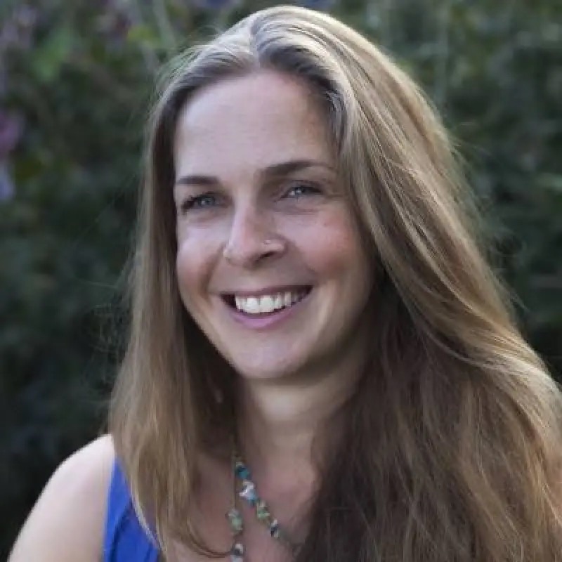 Prof Zoe Davies
